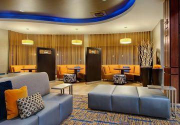 Courtyard By Marriott Madison East Hotell Eksteriør bilde