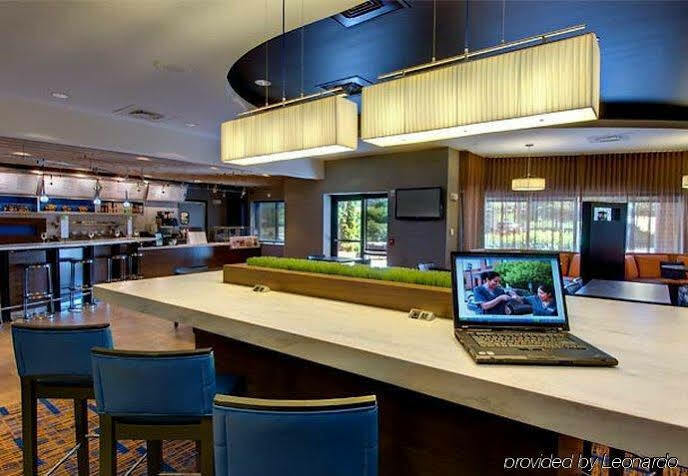 Courtyard By Marriott Madison East Hotell Eksteriør bilde